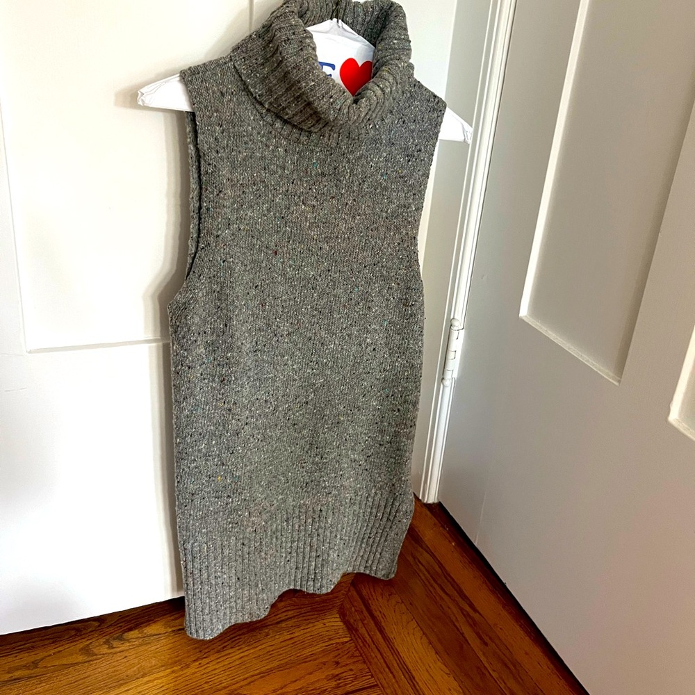 Gray, sleeveless Club Monaco turtleneck sweater